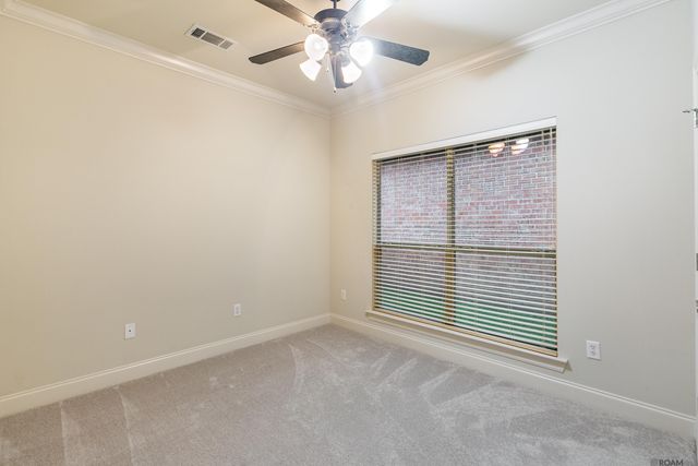 5310 Courtyard Dr, Gonzales, LA 70737