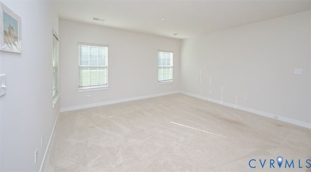 11325 Vulcan Ln, Chester, VA 23831
