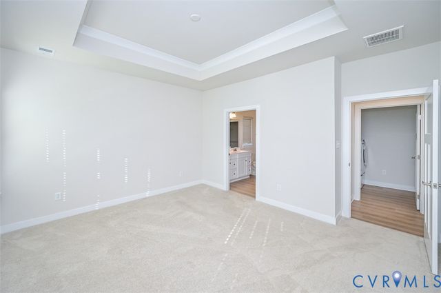 11325 Vulcan Ln, Chester, VA 23831