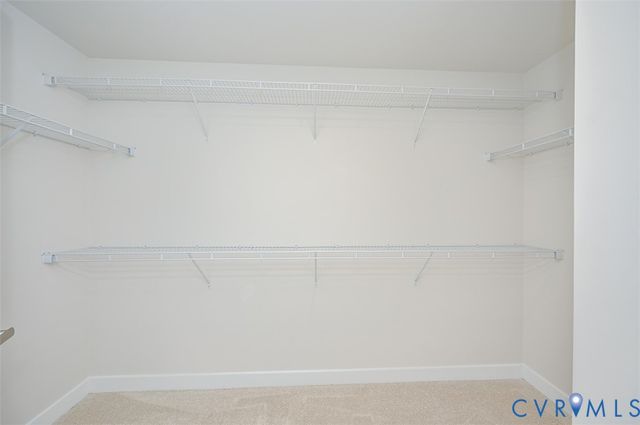 11325 Vulcan Ln, Chester, VA 23831