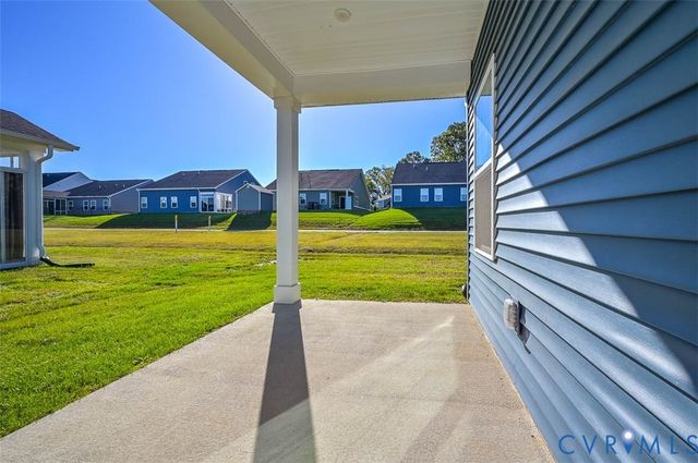 11325 Vulcan Ln, Chester, VA 23831