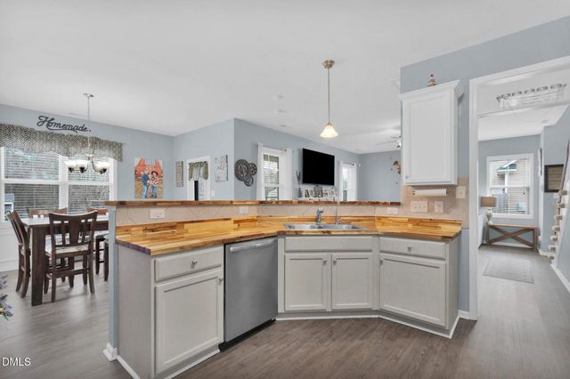 207 Boswell Street, Raeford, NC 28376