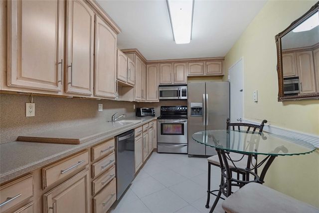 4250 Galt Ocean Drive 5A, Fort Lauderdale, FL 33308