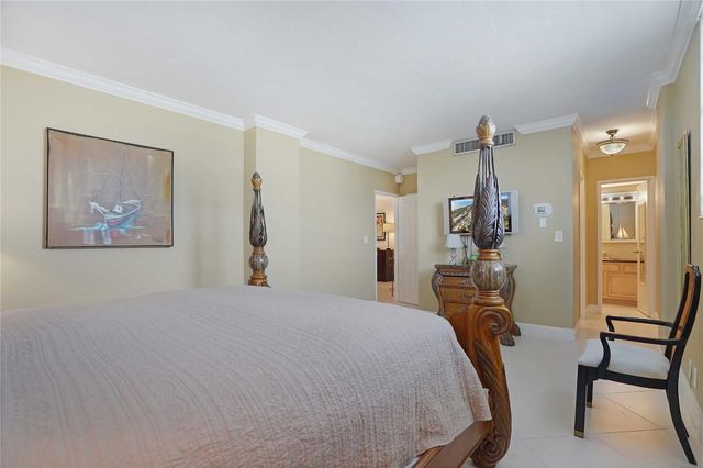 4250 Galt Ocean Drive 5A, Fort Lauderdale, FL 33308