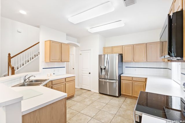 8618 Drayton Heights, San Antonio, TX 78254