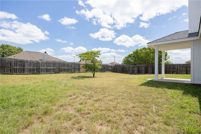 2703 Little Nolan RD, Killeen, TX 76542