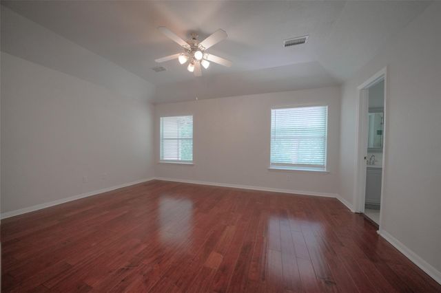 23 Endor Forest Place, The Woodlands, TX 77382