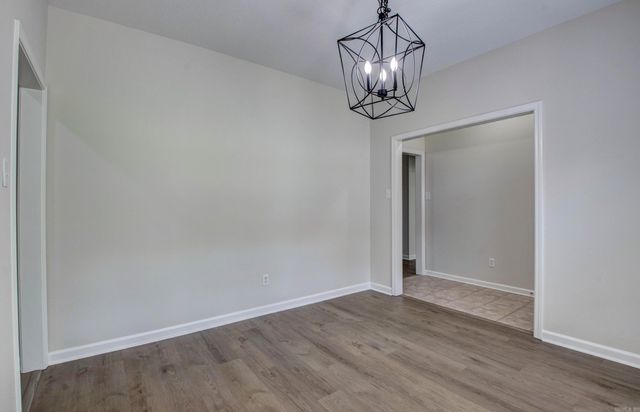 12825 Westglen Drive, Little Rock, AR 72211