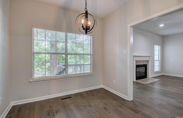 12825 Westglen Drive, Little Rock, AR 72211