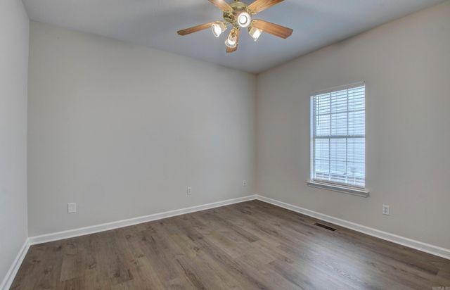 12825 Westglen Drive, Little Rock, AR 72211