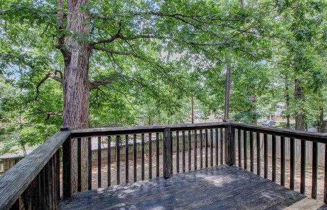 12825 Westglen Drive, Little Rock, AR 72211