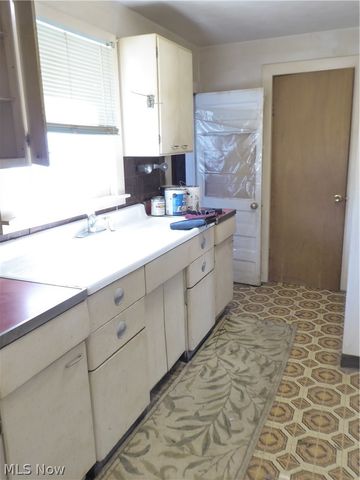 5940 Jaycox Road, North Ridgeville, OH 44039