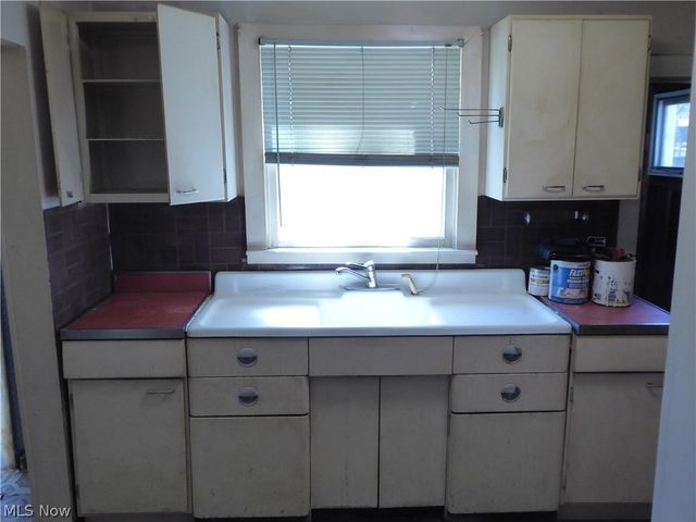 5940 Jaycox Road, North Ridgeville, OH 44039