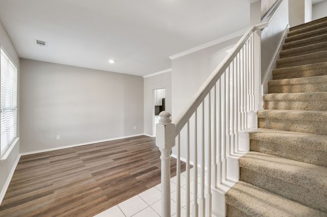 1009 Terrace View Drive, Fort Worth, TX 76108