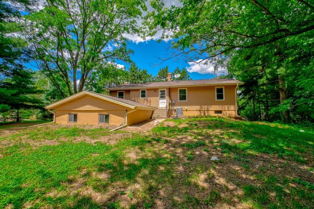5881 Lexington Avenue N, Shoreview, MN 55126
