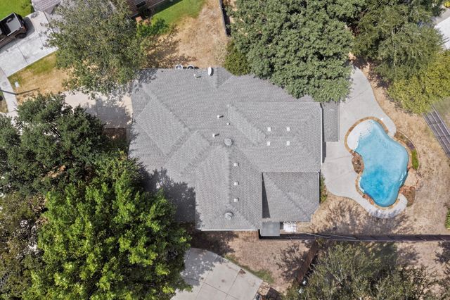2420 Bent Trail, Mansfield, TX 76063