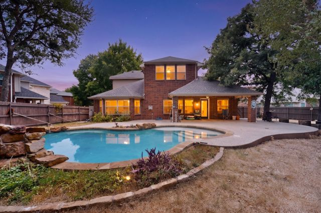 2420 Bent Trail, Mansfield, TX 76063