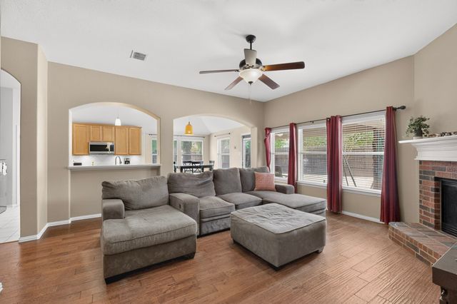 2420 Bent Trail, Mansfield, TX 76063