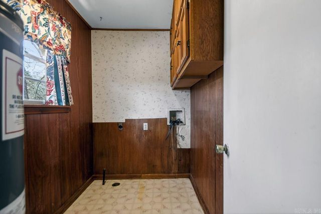 15602 Oakcrest Lane, Little Rock, AR 72206