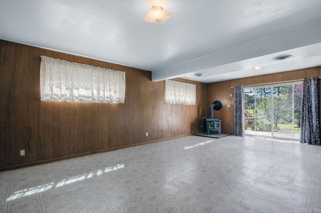 15602 Oakcrest Lane, Little Rock, AR 72206