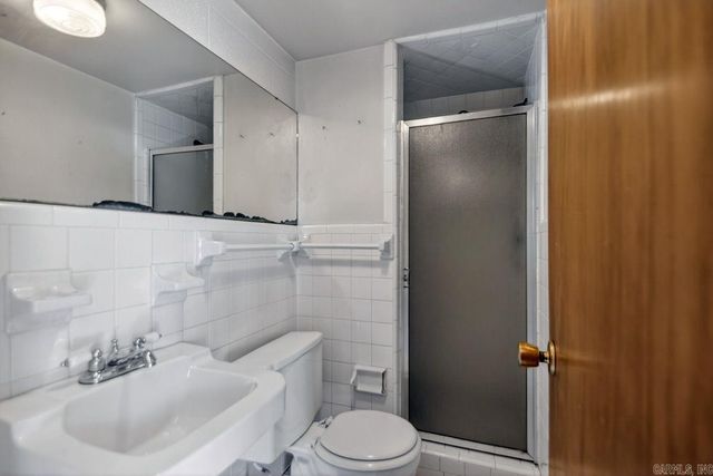 15602 Oakcrest Lane, Little Rock, AR 72206