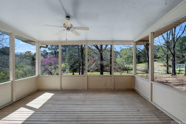 15602 Oakcrest Lane, Little Rock, AR 72206