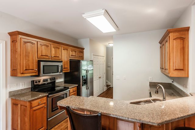 1703 Wrencrest Dr, Mount Juliet, TN 37122