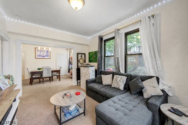 33 62nd street 1, West New York Town, NJ 07093