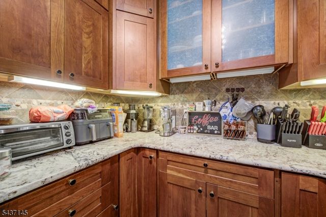 33 62nd street 1, West New York Town, NJ 07093