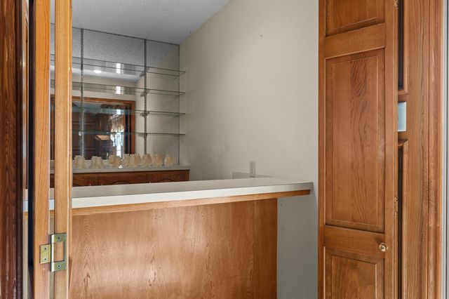 1605 McAllen, Henderson, TX 75654