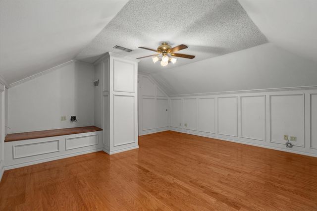 1605 McAllen, Henderson, TX 75654