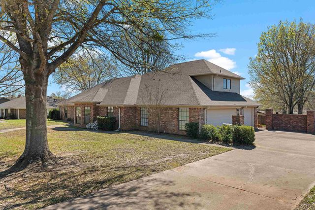 1605 McAllen, Henderson, TX 75654