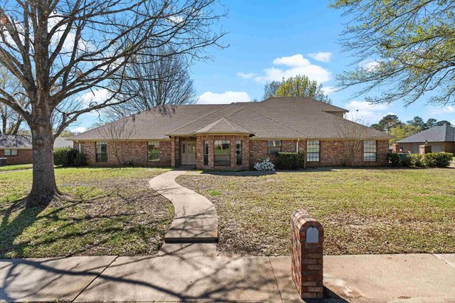 1605 McAllen, Henderson, TX 75654