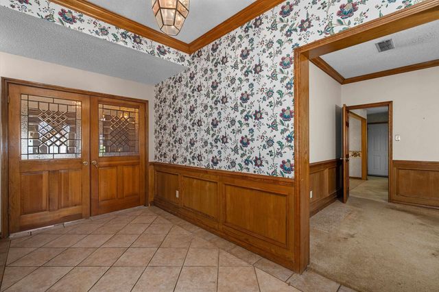 1605 McAllen, Henderson, TX 75654