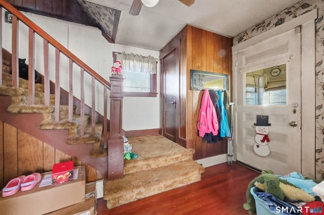 556 Boswell Avenue, Norwich, CT 06360