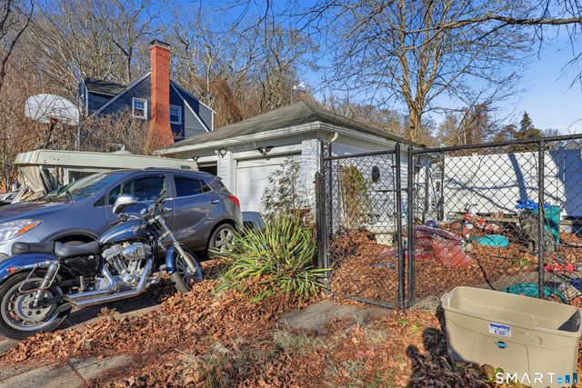 556 Boswell Avenue, Norwich, CT 06360