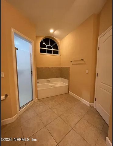 231 WELLINGTON Drive, Palm Coast, FL 32164