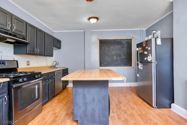 929 Bordentown Rd, Burlington City, NJ 08016