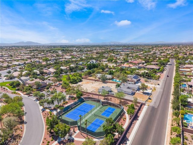 8941 Martin Downs Place, Las Vegas, NV 89131