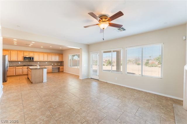 8941 Martin Downs Place, Las Vegas, NV 89131