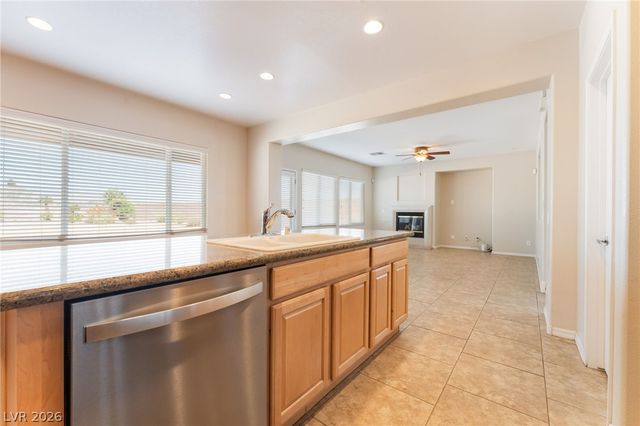 8941 Martin Downs Place, Las Vegas, NV 89131
