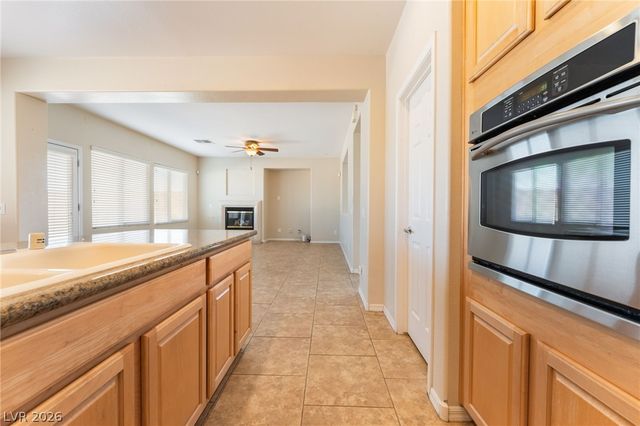 8941 Martin Downs Place, Las Vegas, NV 89131