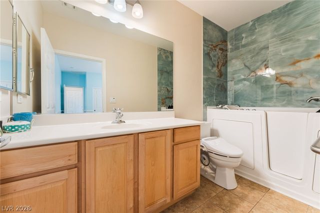 8941 Martin Downs Place, Las Vegas, NV 89131