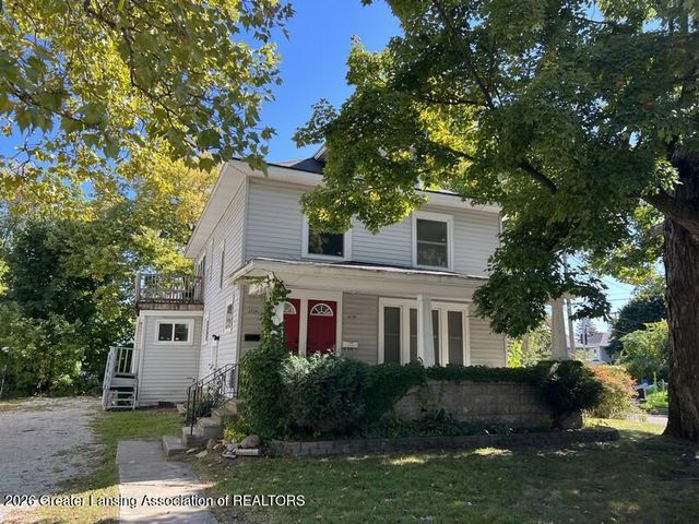 1729 Maplewood Avenue, Lansing, MI 48910