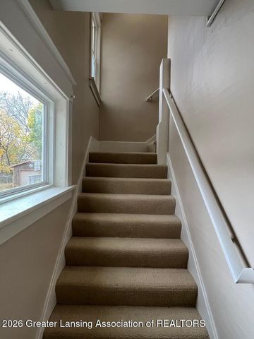 1729 Maplewood Avenue, Lansing, MI 48910