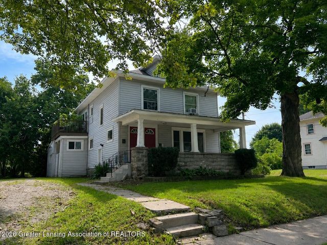 1729 Maplewood Avenue, Lansing, MI 48910