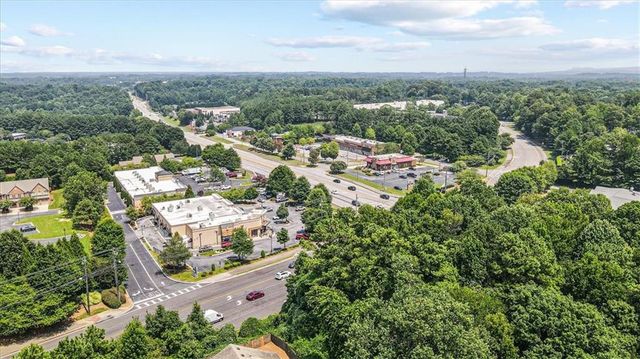 4977 Berkeley Oak Drive, Peachtree Corners, GA 30092