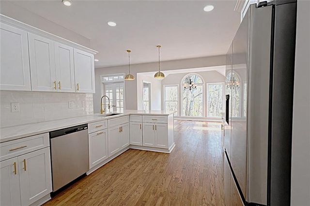 1931 Pine Bluff, Marietta, GA 30062