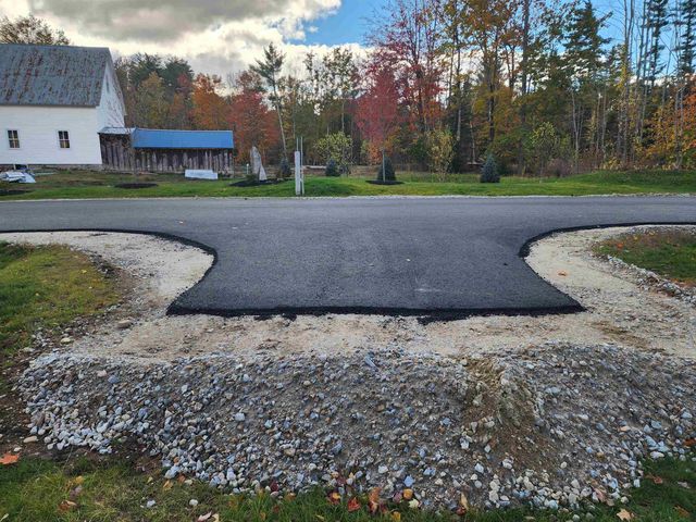 2 Lucy Brook Road, Conway, NH 03860