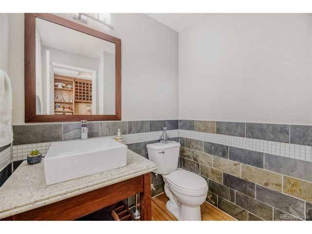 7856 W 54th Ave, Arvada, CO 80002